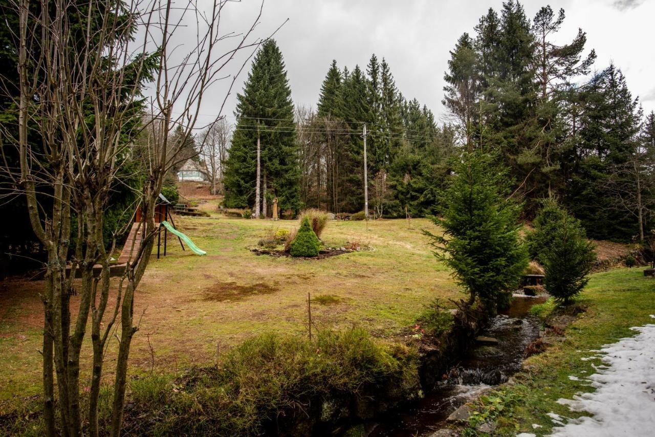 Pension Styl Bedřichov Exteriör bild