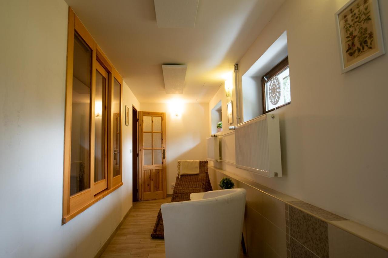 Pension Styl Bedřichov Exteriör bild